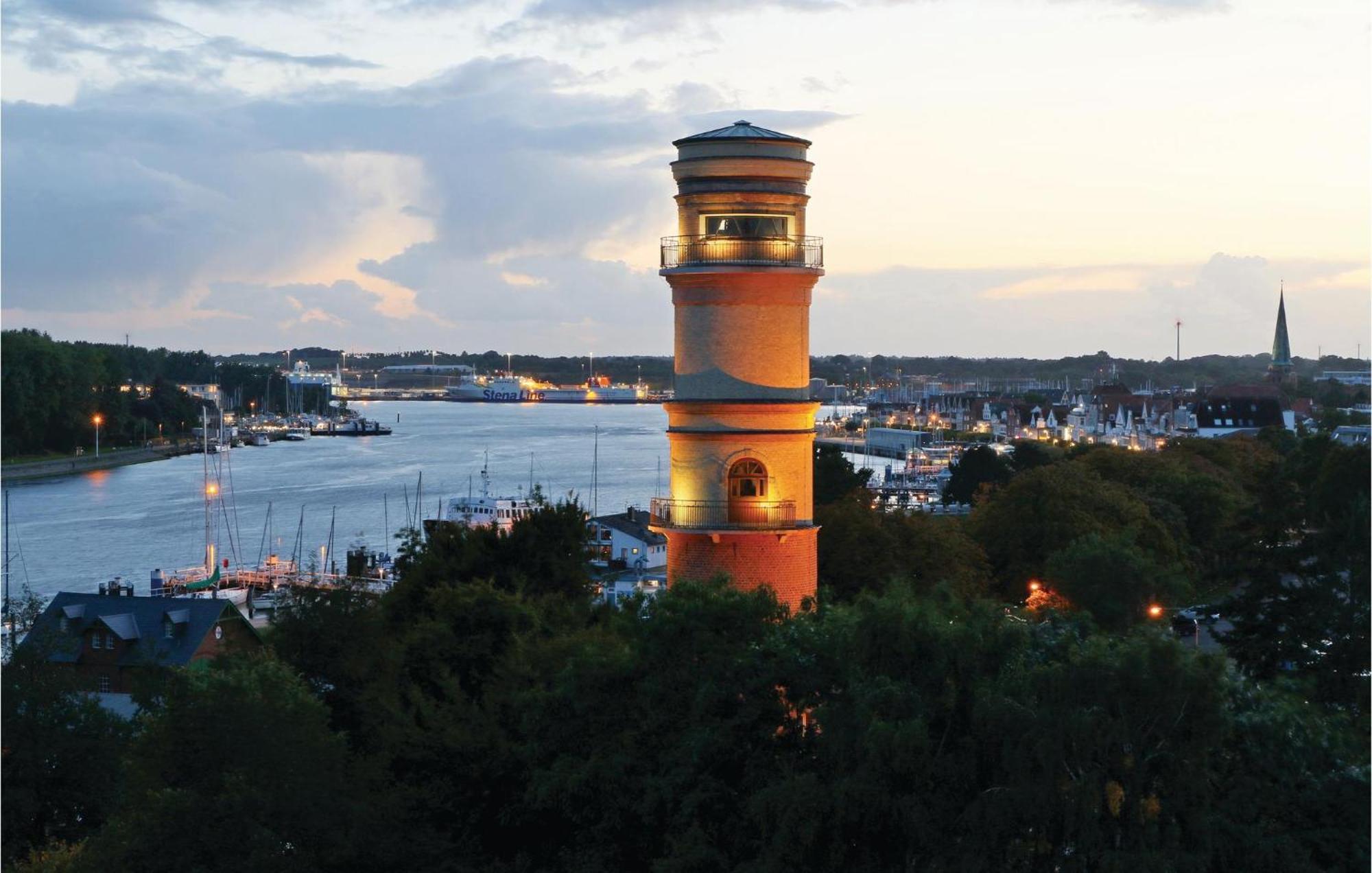 Lovely In Travemuende With Sauna Apartment *